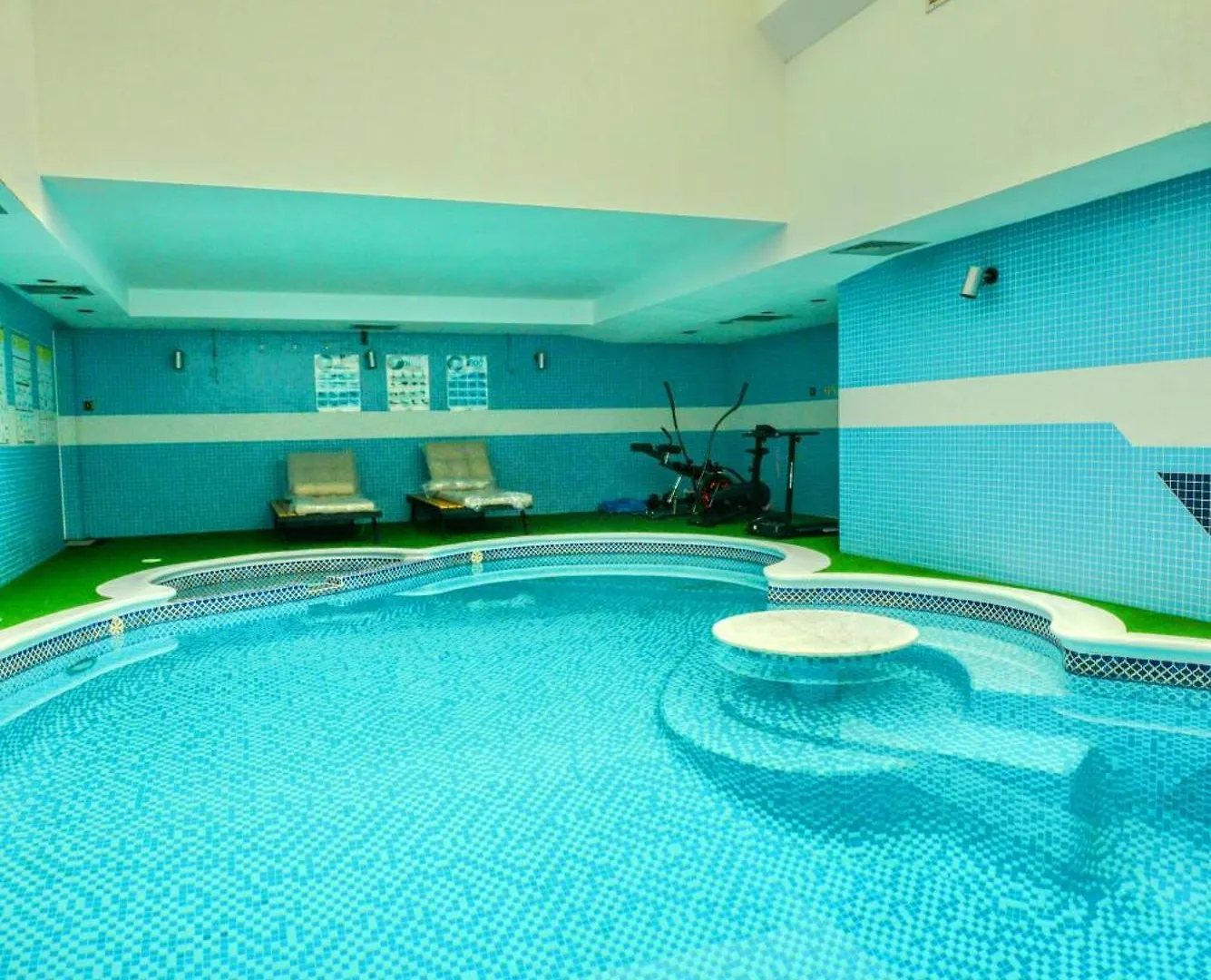 Appartamento Presidential Penthouse Vintage Italian Elegance Abu Dhabi