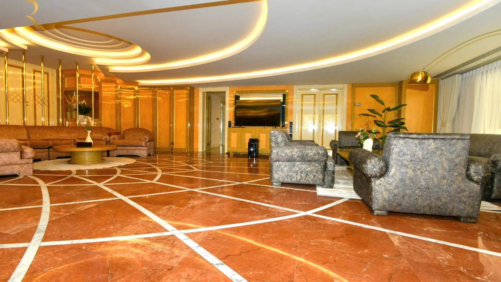 Appartamento Presidential Penthouse Vintage Italian Elegance Abu Dhabi
