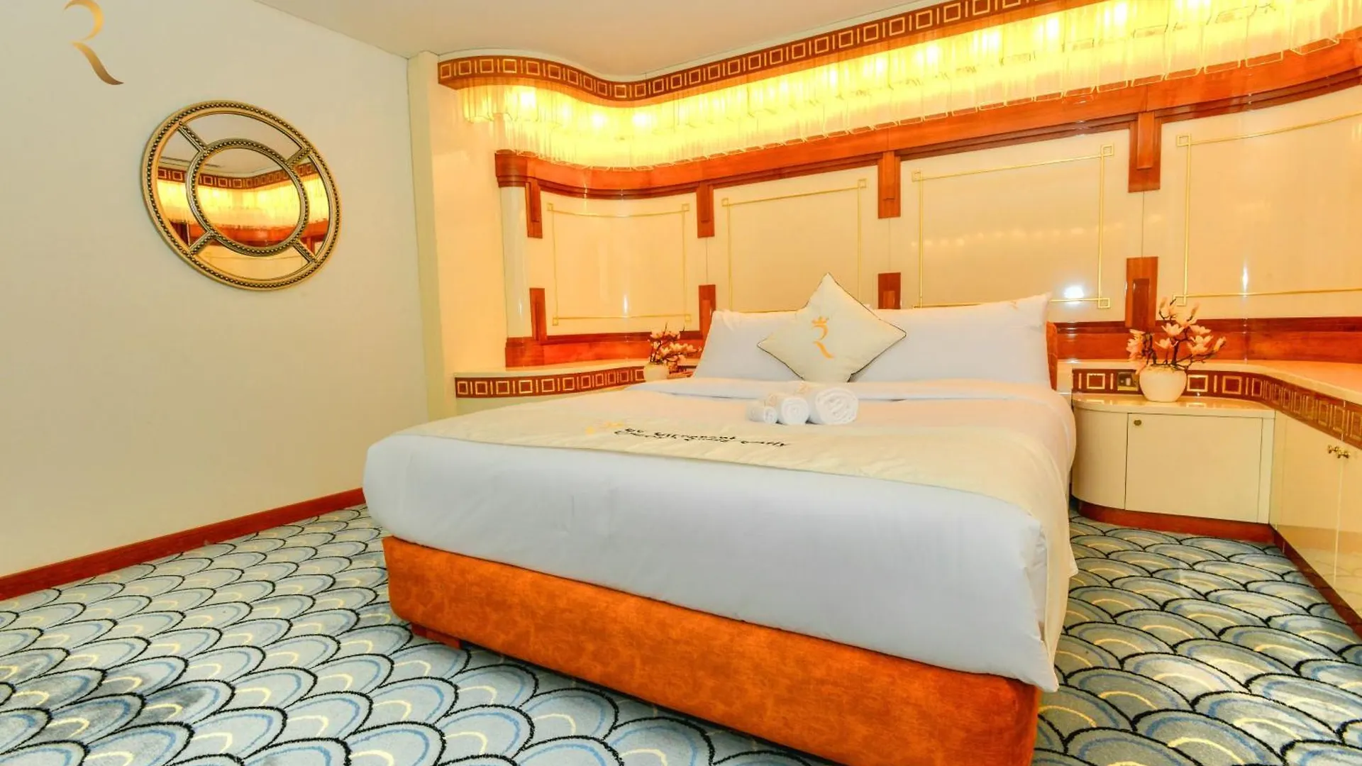 Appartamento Presidential Penthouse Vintage Italian Elegance Abu Dhabi